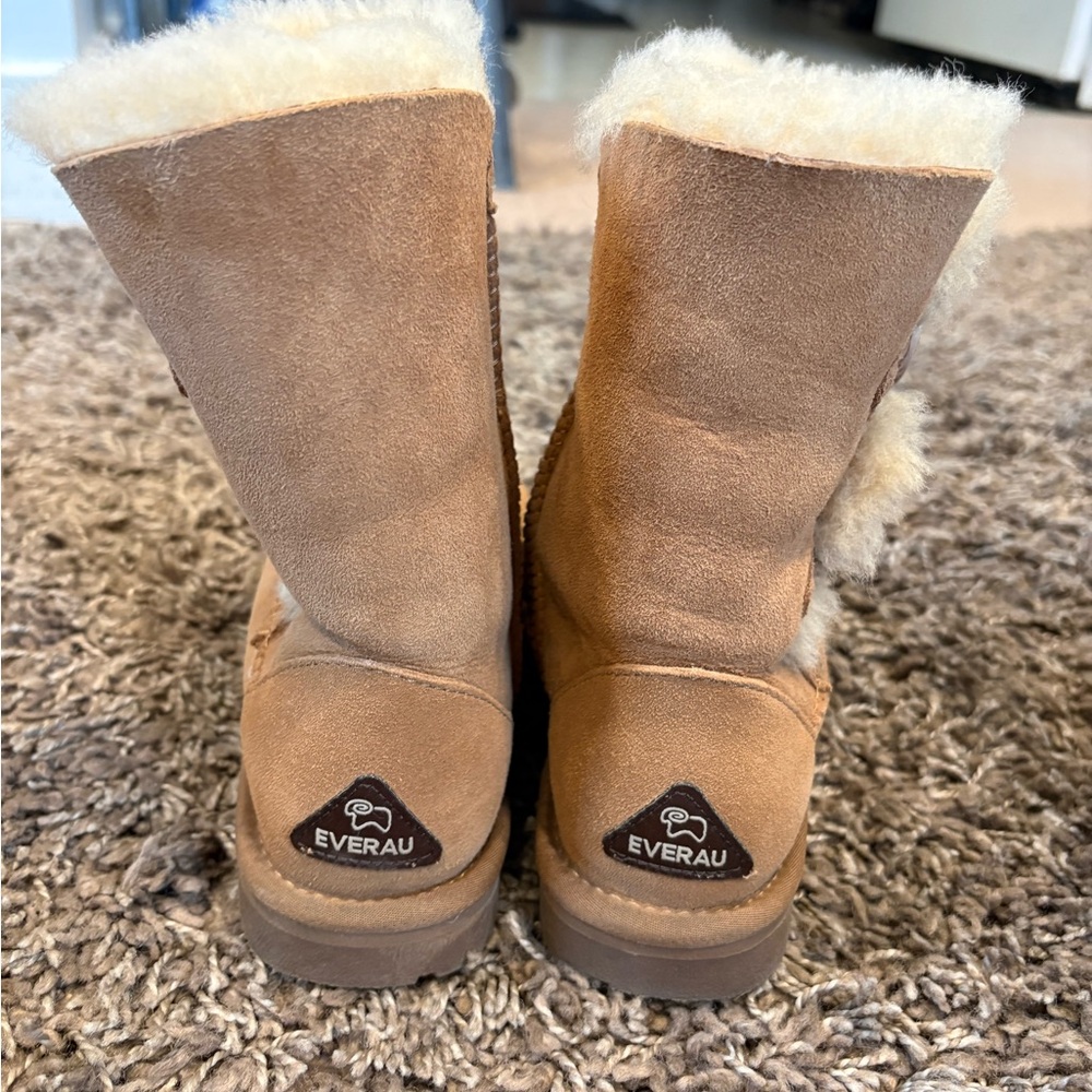 Everau Twin Button Chestnut Boots View 5